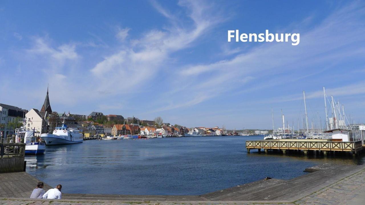 Seeblick II - Gemuetliche 60Qm - Ganzes Haus - 50M Zum Naturstrand - Mit Terrasse Und Grossem Garten Glücksburg Zewnętrze zdjęcie